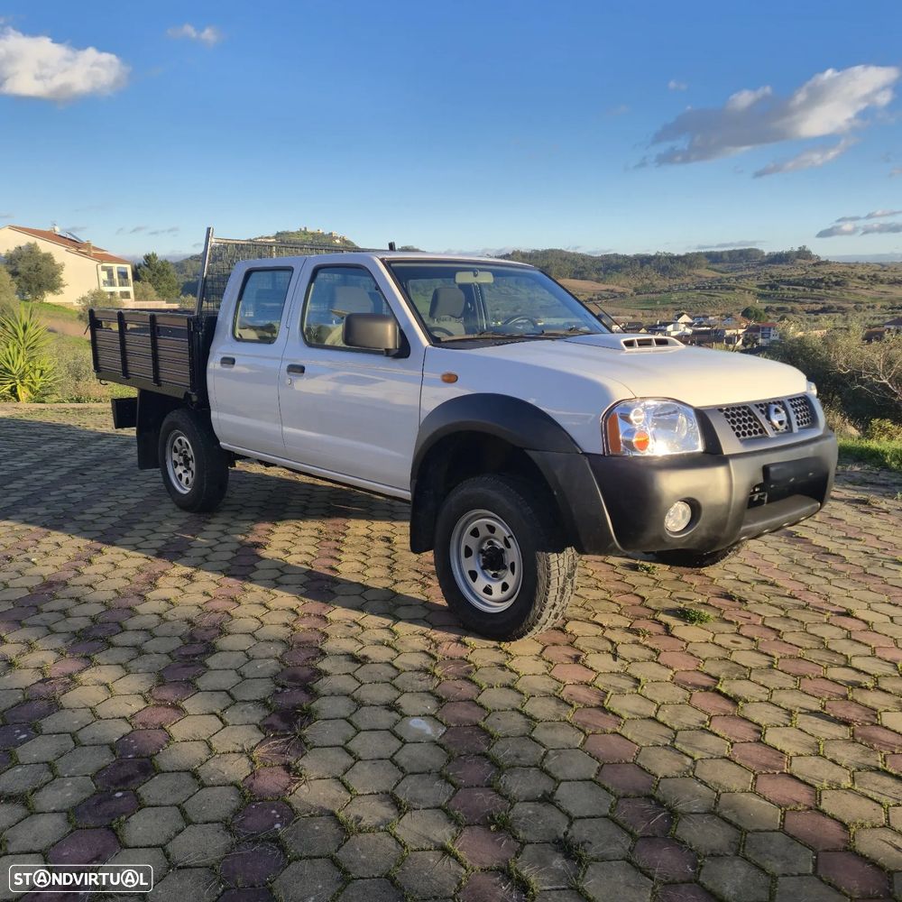 Nissan Pick Up 2.5 DDTi CD Comfort AC 4WD - 1
