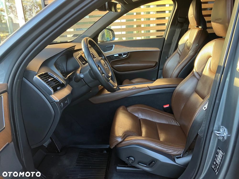 Volvo XC 90 D5 AWD Inscription - 35