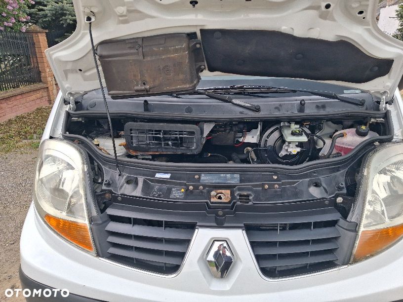 Renault Trafic - 17