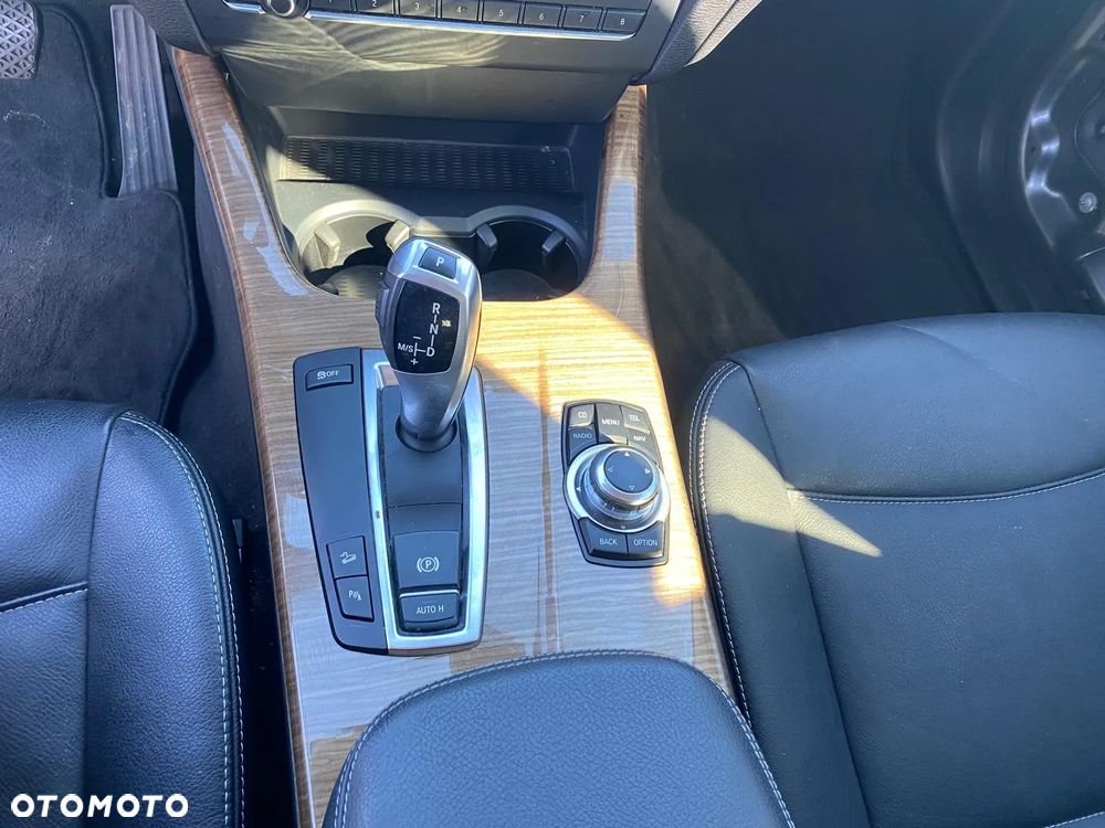 BMW X3 xDrive28i - 20
