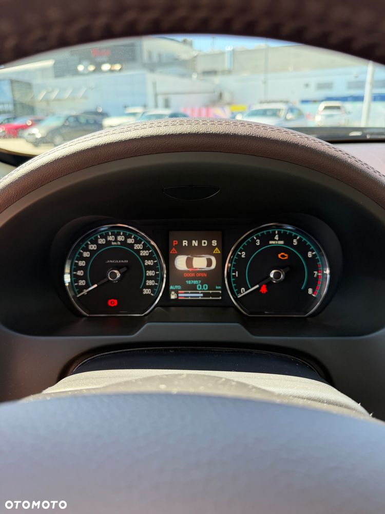Jaguar XF 3.0 T AWD Premium Luxury - 14
