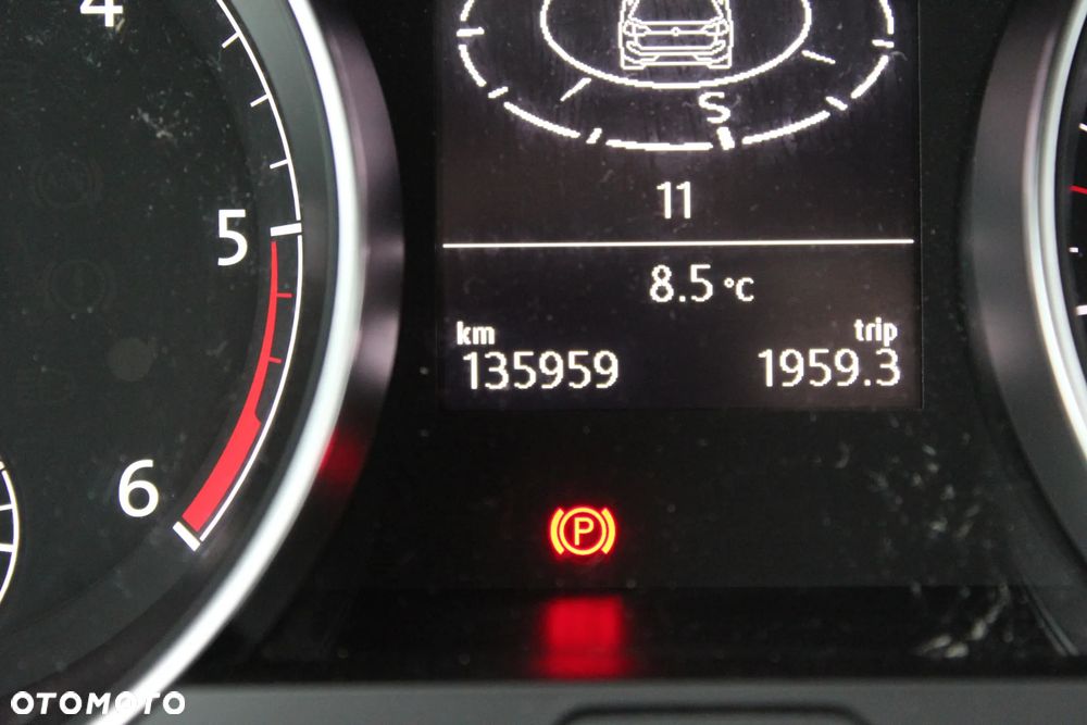 Volkswagen Golf - 15
