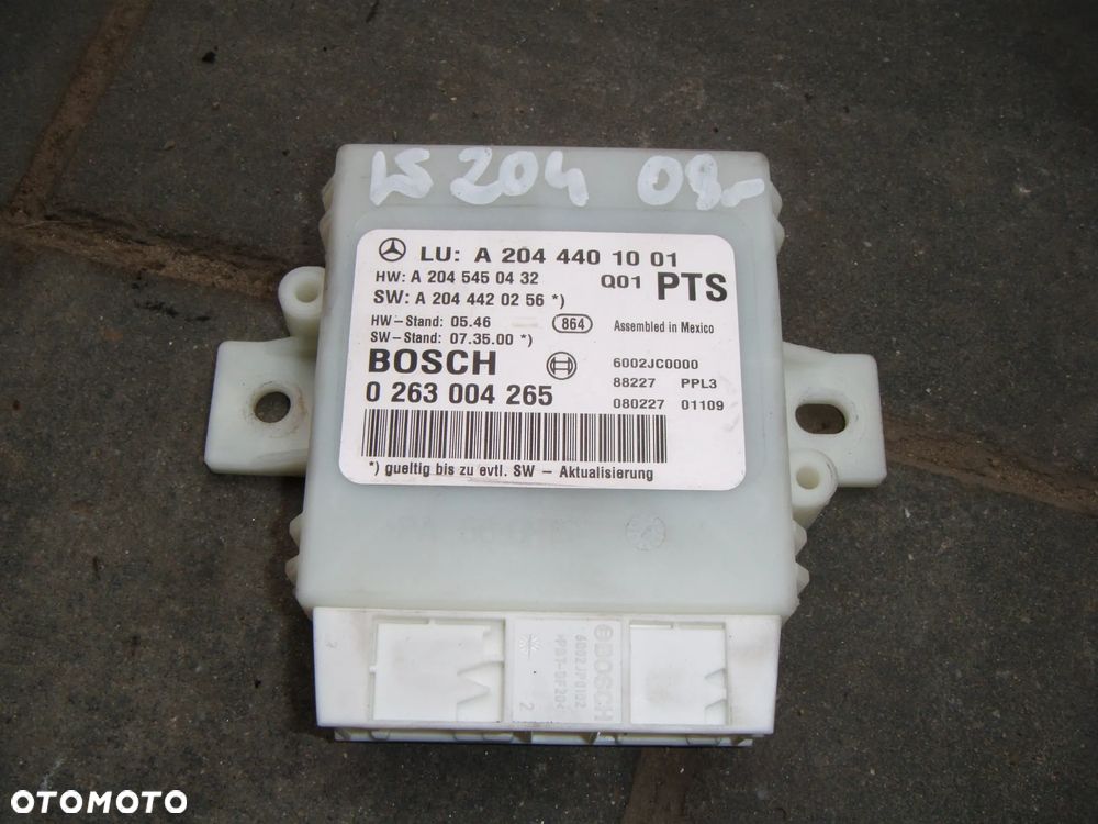 mercedes c klasa w204 08r  moduł PDC a2044401001 - 1