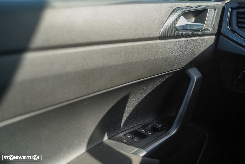 VW Polo 1.0 TSI Urban DSG - 15