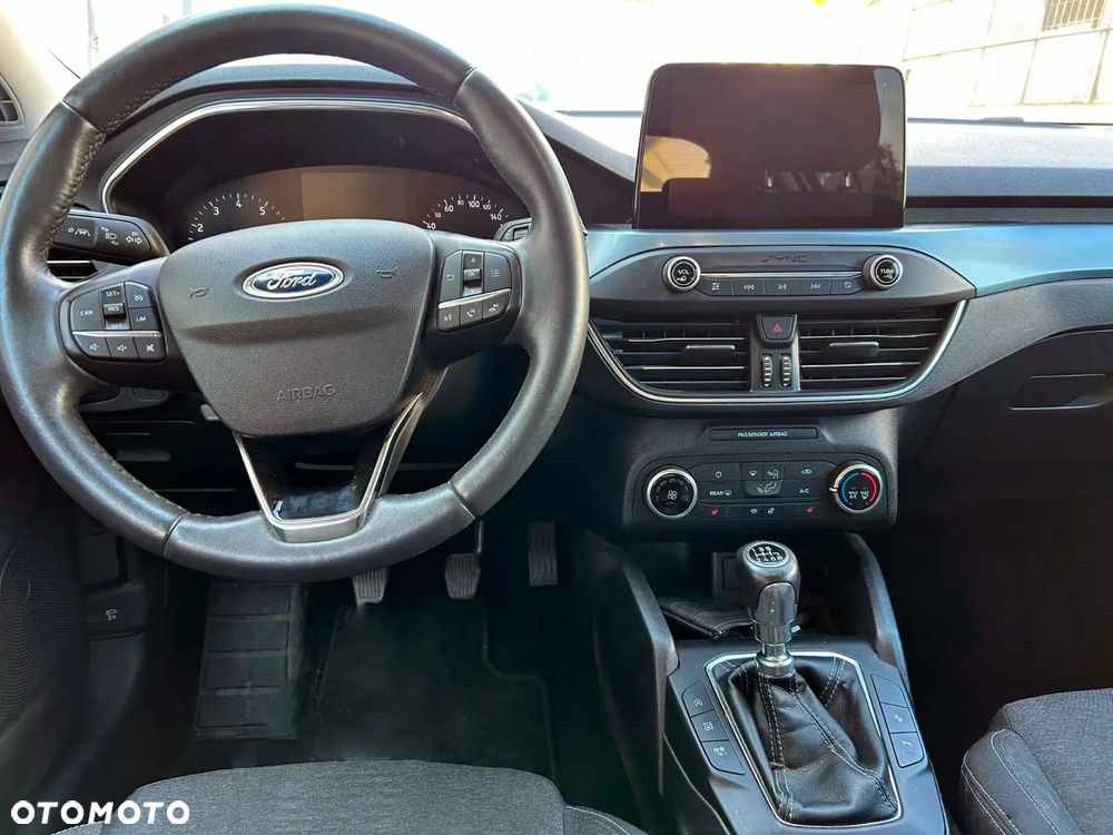 Ford Focus 1.0 EcoBoost Start-Stopp-System ACTIVE X - 7