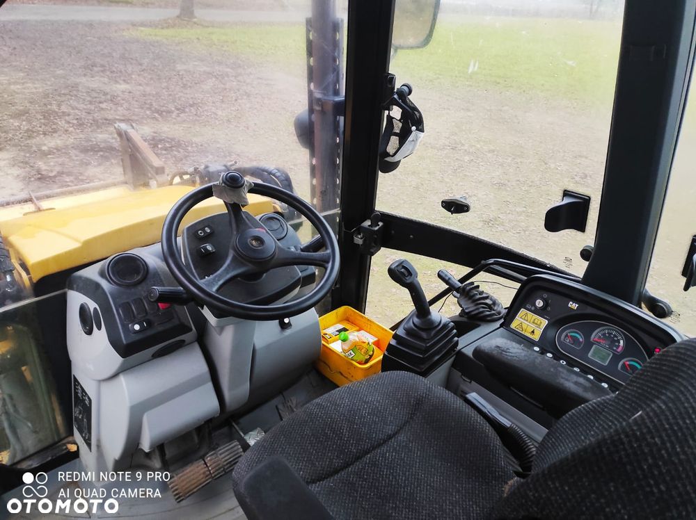 Caterpillar 432F - 2