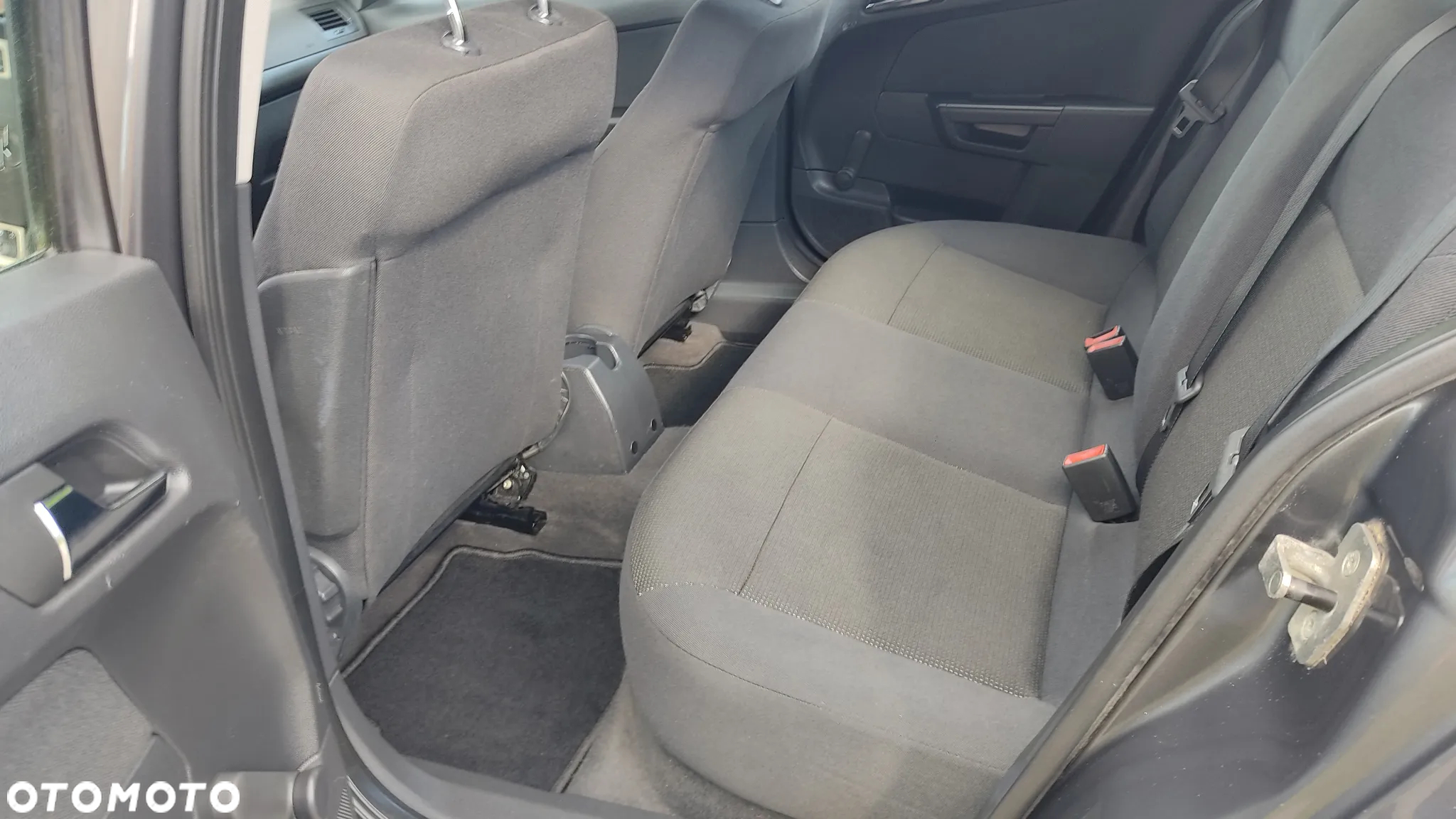 Opel Astra 1.6 Active - 14
