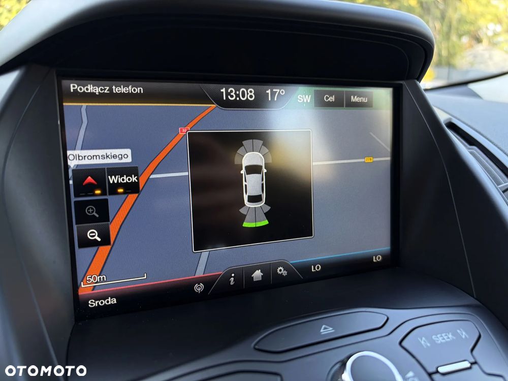 Ford Kuga 2.0 TDCi FWD Titanium - 28