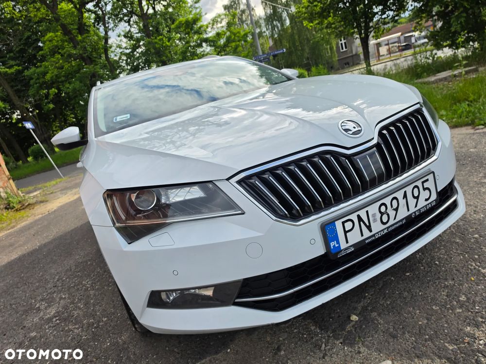 Skoda Superb 2.0 TDI L&K DSG - 1
