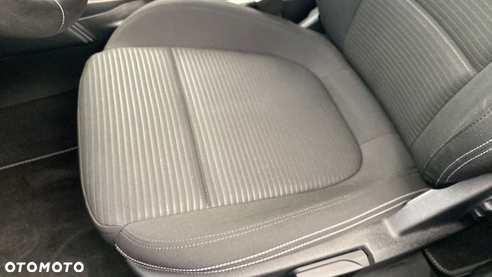 Ford Focus 1.0 EcoBoost mHEV Titanium X - 16