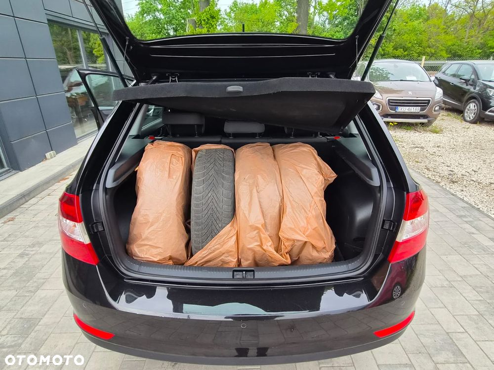 Skoda RAPID 1.2 TSI Active - 13
