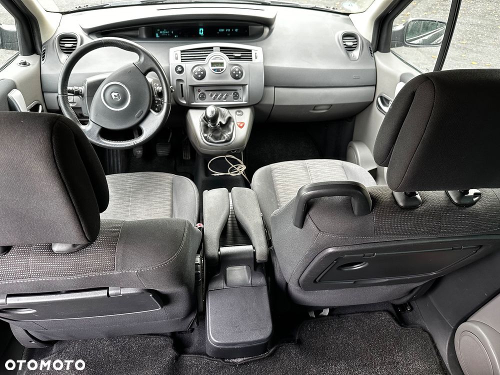 Renault Grand Scenic Gr 2.0 Luxe Expression - 22