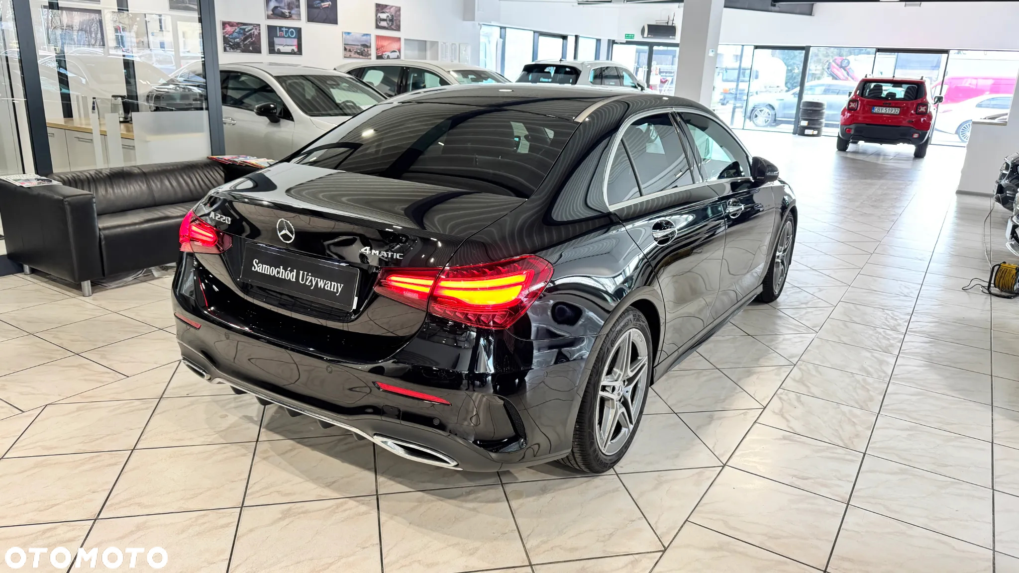 Mercedes-Benz Klasa A 220 4-Matic AMG Line 7G-DCT - 5
