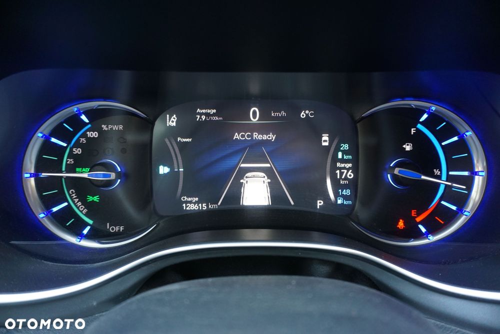 Chrysler Pacifica - 24