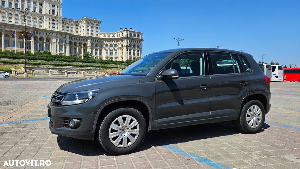 Volkswagen Tiguan 2.0 TDI 4Motion Trend & Fun - 2