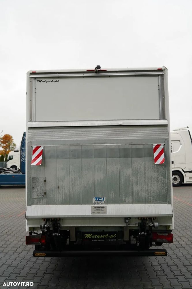 Iveco DAILY 35-NP / GNC / CONTAINER / MANUAL / PALFINGER LIFT - 750 KG / 2020 - 12