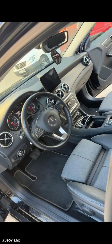 Mercedes-Benz Gla 180 - 9
