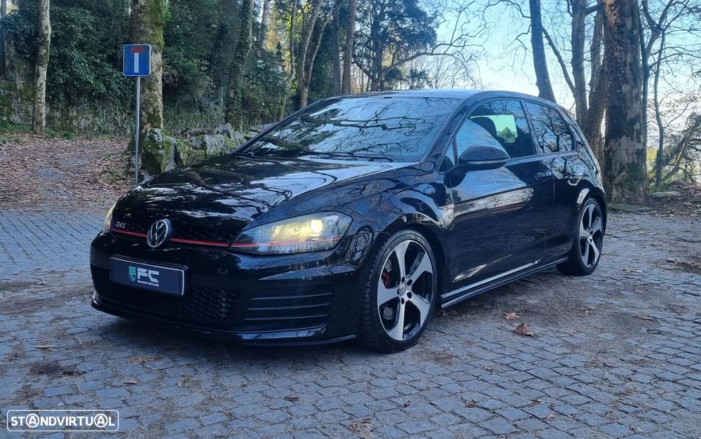 VW Golf 2.0 TSi GTi - 4