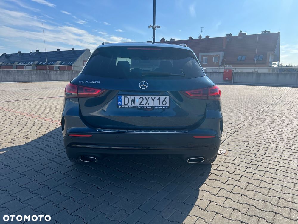 Mercedes-Benz GLA 200 AMG Line - 7