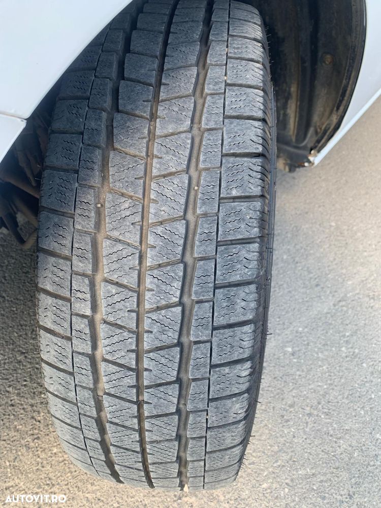 Ford Transit Custom DCIV 320 2.0 EcoBlue 130 CP L2H1 Trend - 12