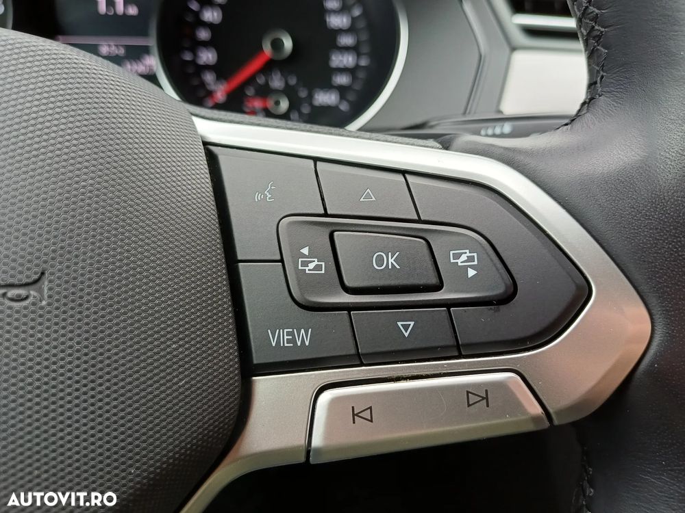 Volkswagen Passat 1.5 TSI ACT DSG Trendline - 20