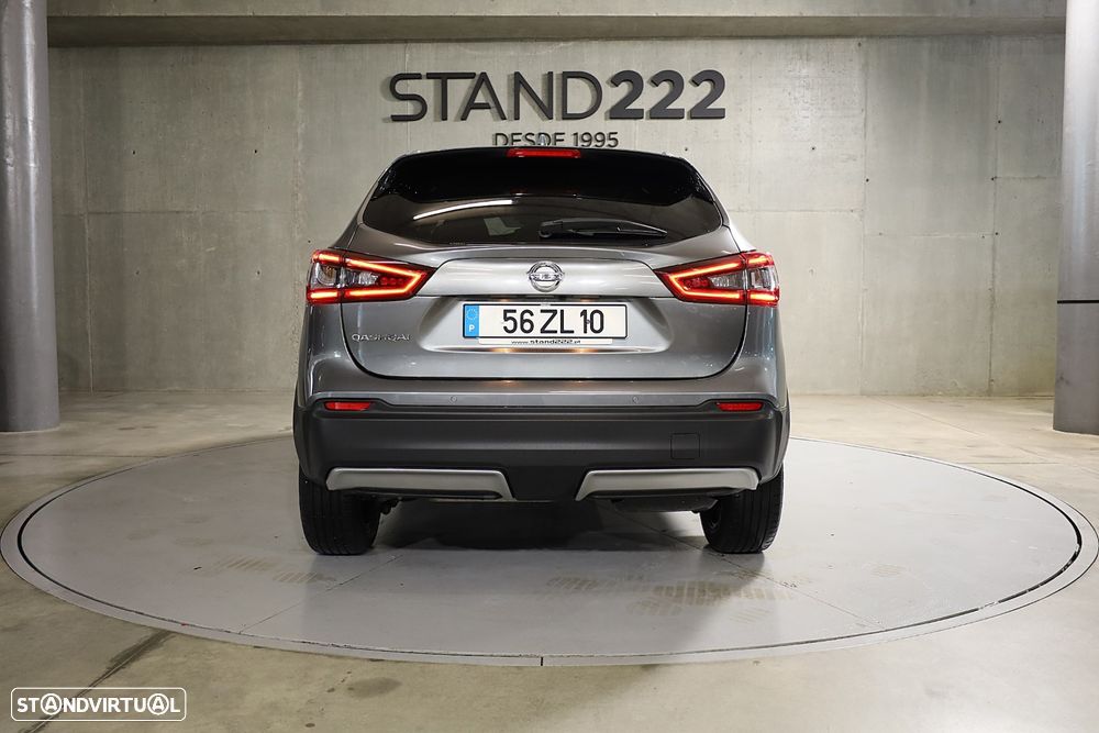 Nissan Qashqai 1.5 dCi N-Connecta J18 - 6