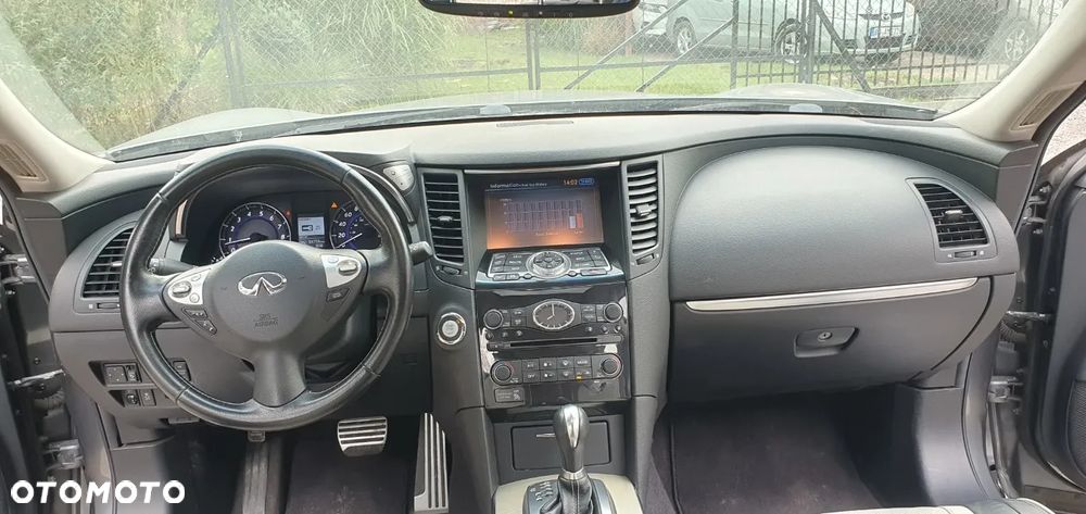 Infiniti QX70 3.7 S Premium - 14