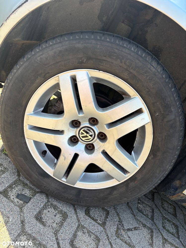 Volkswagen Golf IV 1.4 16V Basis - 26