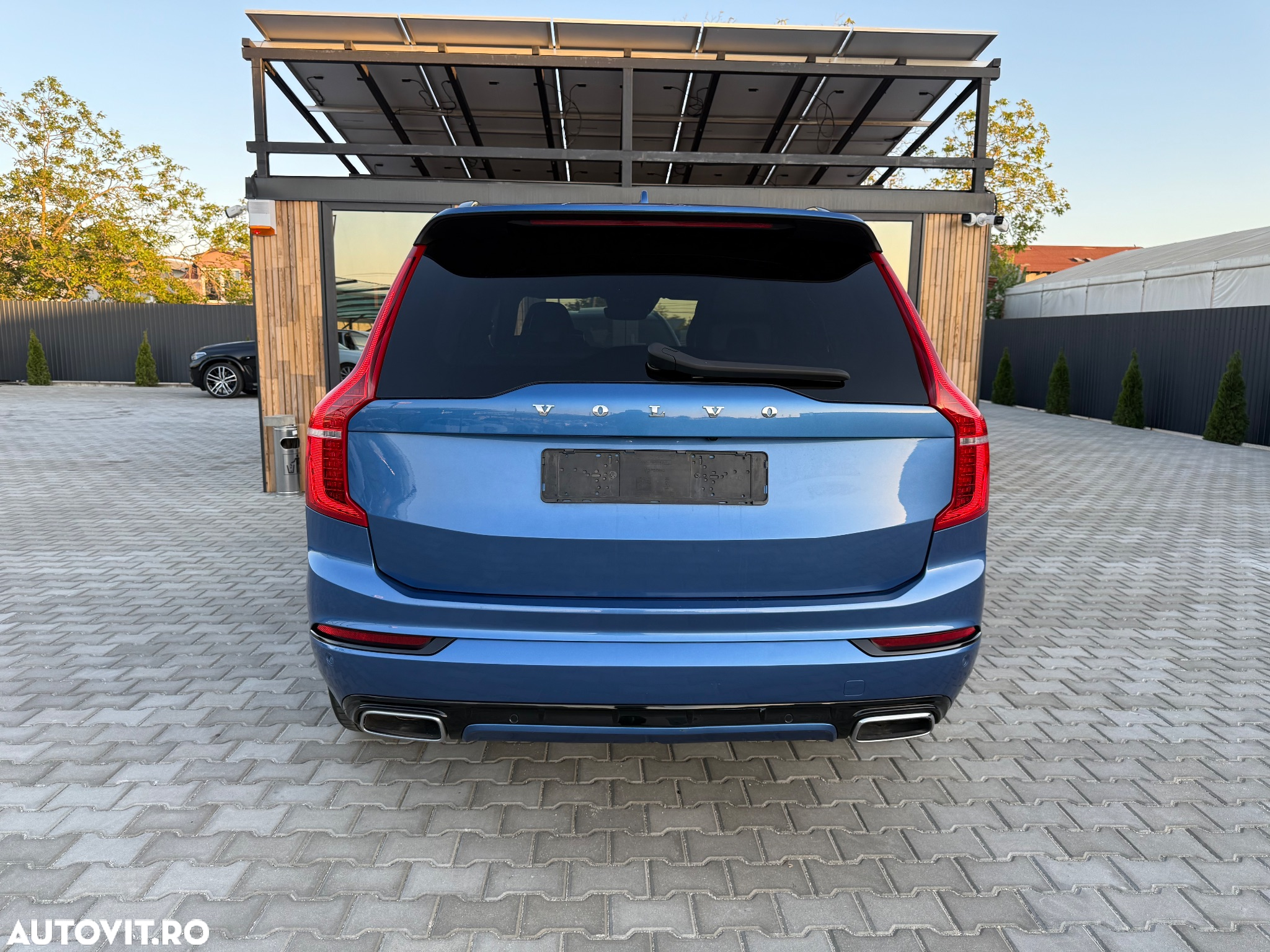 Volvo XC 90 T8 AWD Recharge Geartronic RDesign - 6