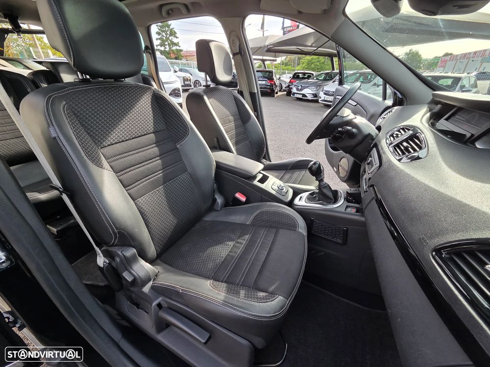 Renault Grand Scénic Energy dCi 110 S&S Bose Edition - 23