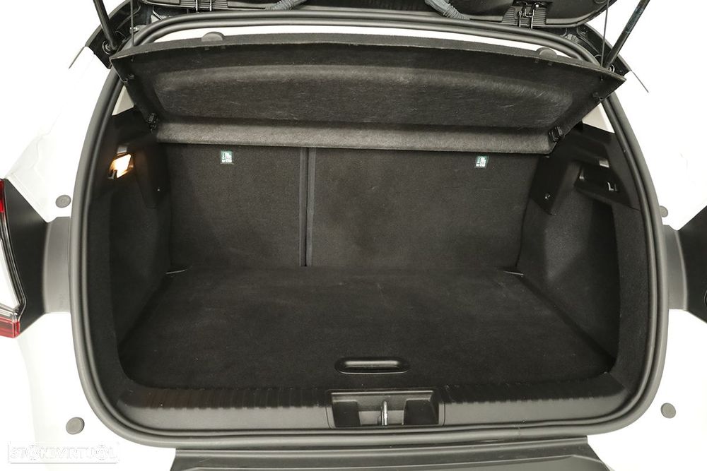 Renault Captur 1.0 TCe Techno Bi-Fuel - 26