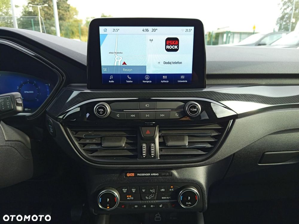 Ford Kuga - 15