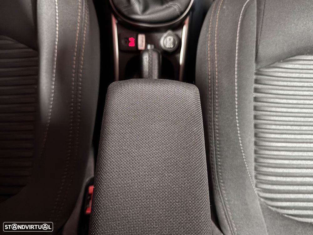 Alfa Romeo MiTo - 23