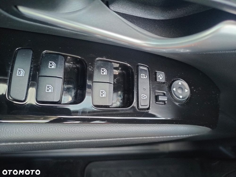 Hyundai Tucson 1.6 T-GDi 48V Smart 2WD DCT - 17