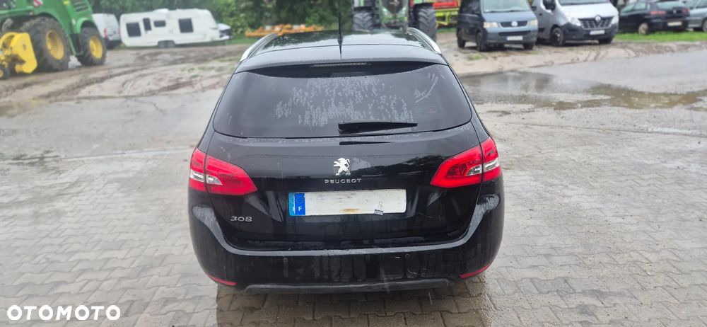 Peugeot 308 - 12