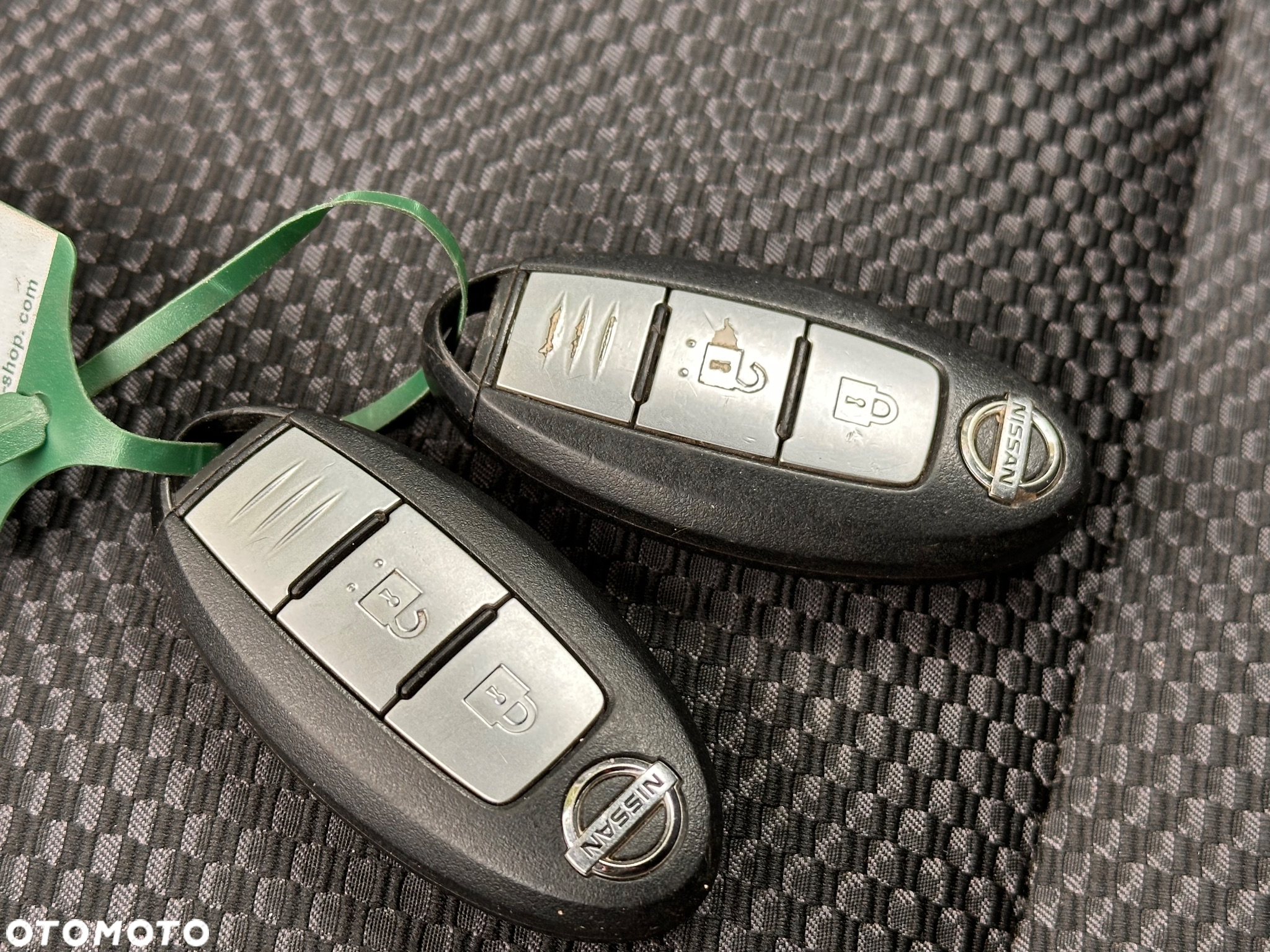 Nissan Qashqai 1.6 DIG-T N-Connecta - 28
