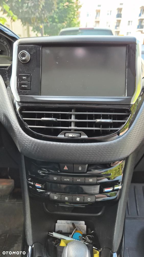 Peugeot 2008 PureTech 110 Stop&Start EAT6 Allure - 14