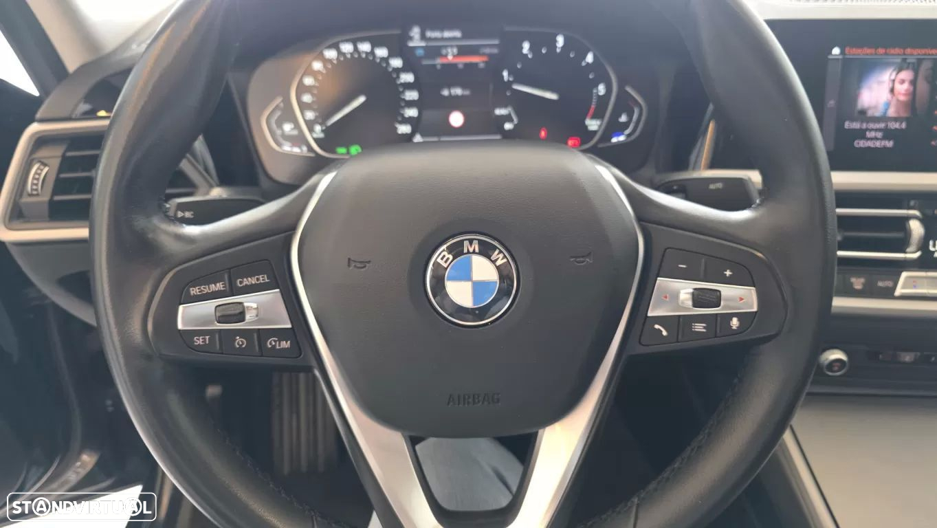 BMW 318 d Auto - 37