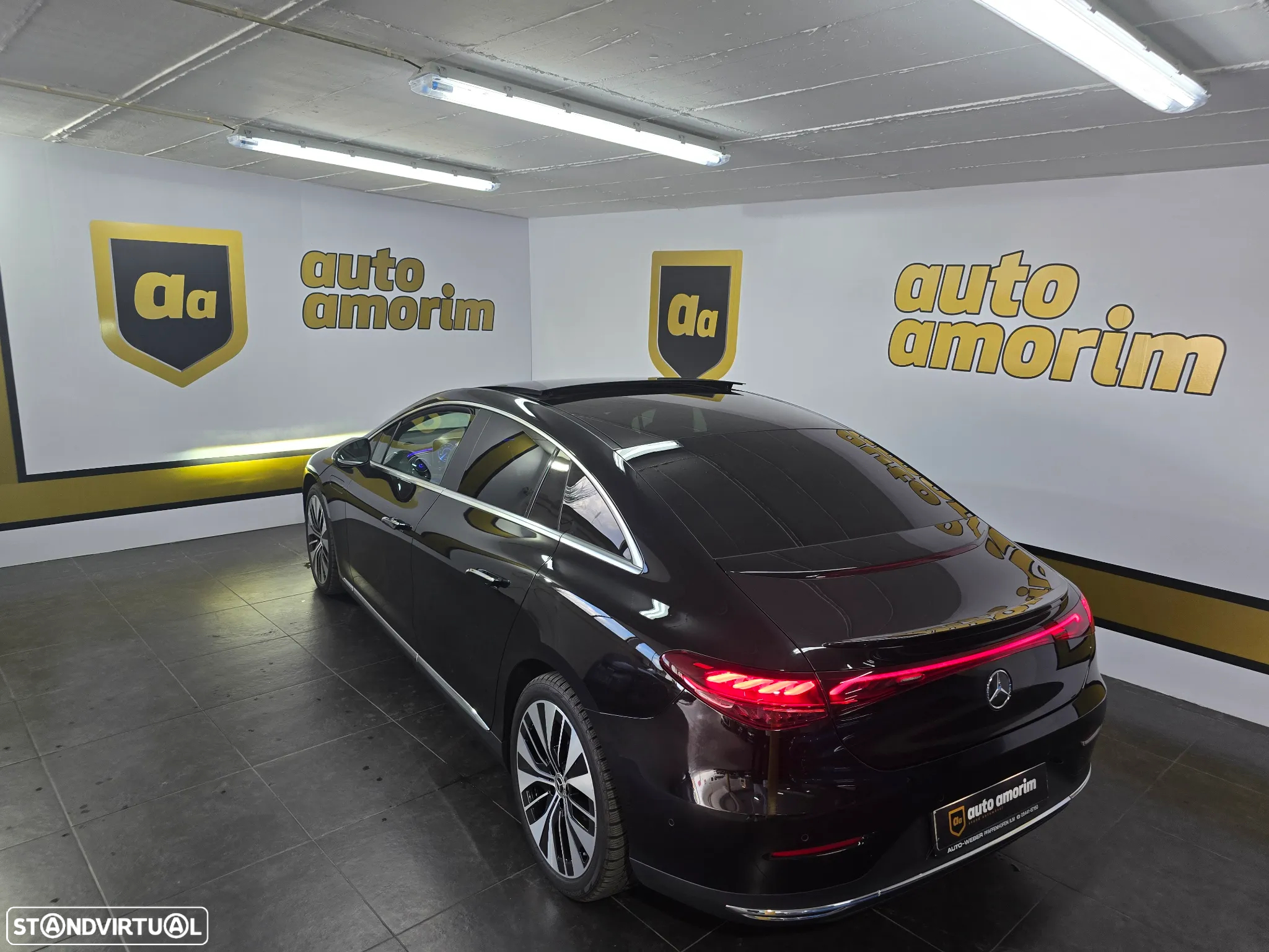 Mercedes-Benz EQE 300 Edition Electric Art - 17