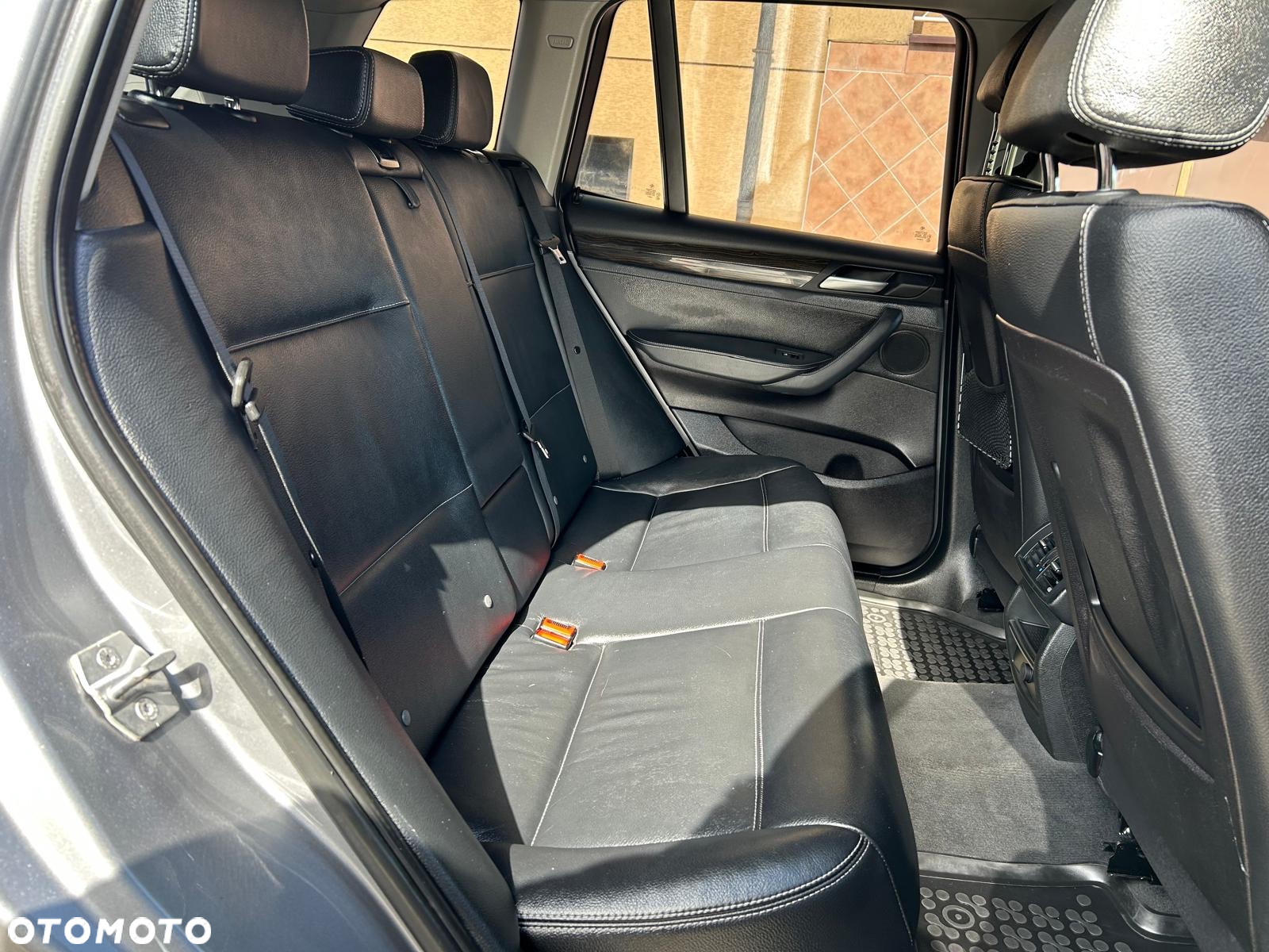 BMW X3 xDrive20d - 22
