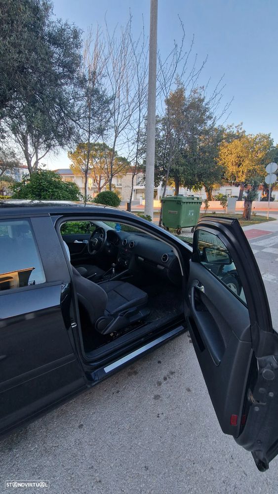 Audi A3 1.6 FSI Attraction - 10