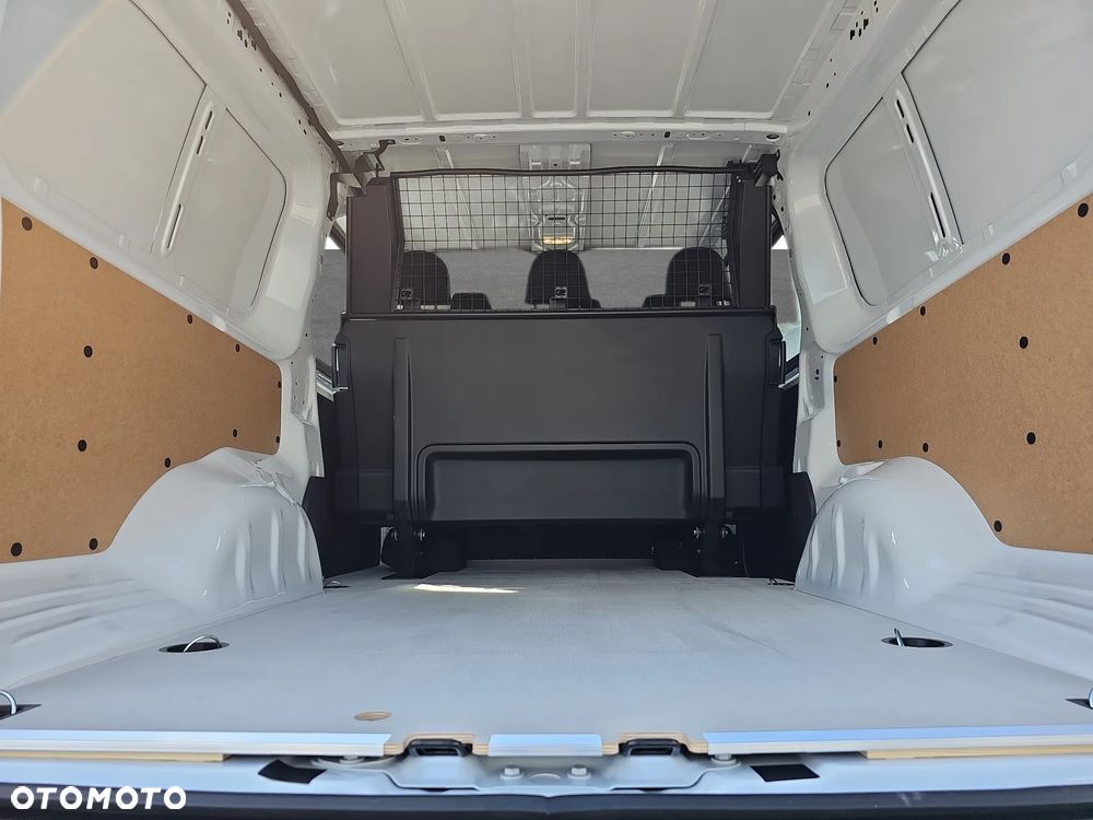Fiat Scudo BRYGADOWY 6-cio osobowy - 17