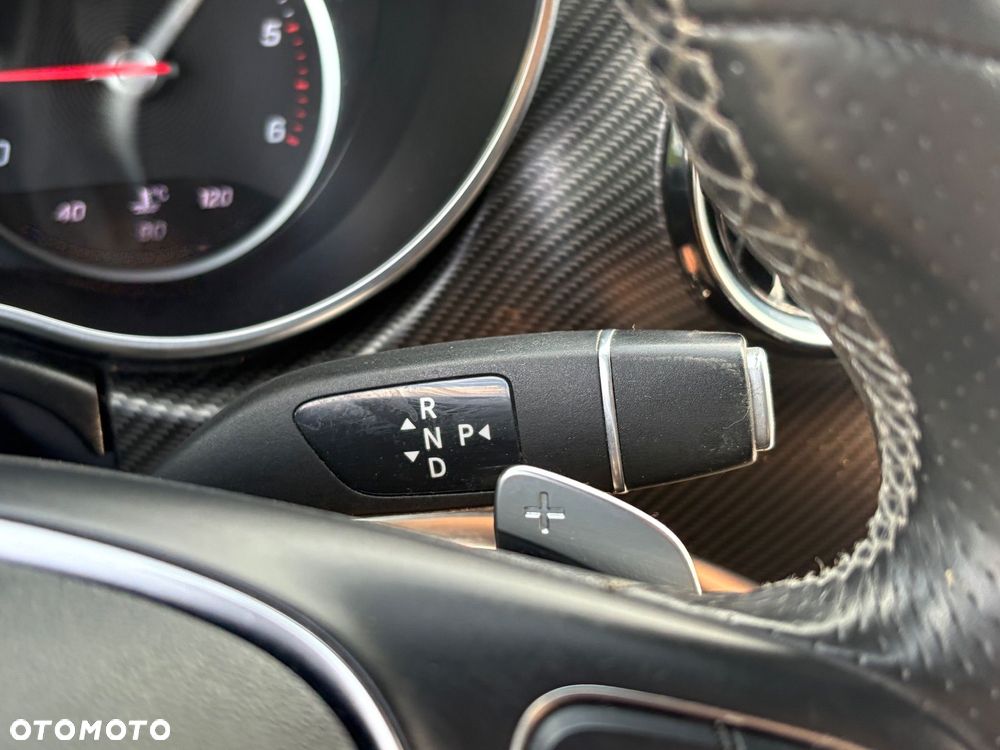 Mercedes-Benz Klasa V 300 d lang 9G-TRONIC Avantgarde Edition Edition 19 - 29