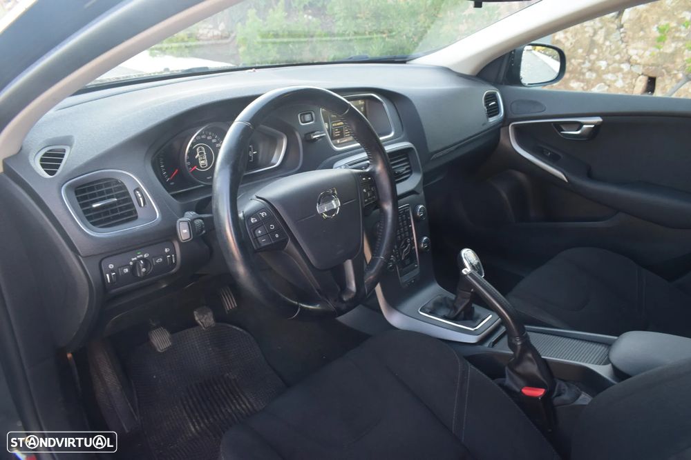 Volvo V40 1.6 D2 Summum - 8