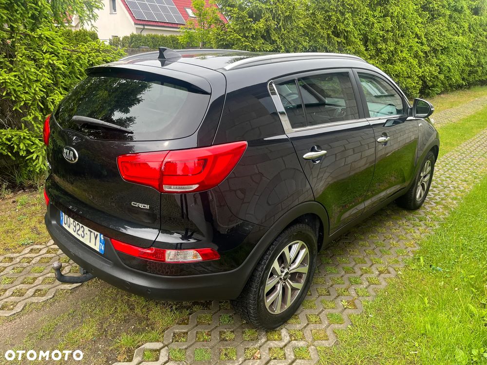 Kia Sportage 2.0 CRDI 4WD Dream-Team Edition - 4