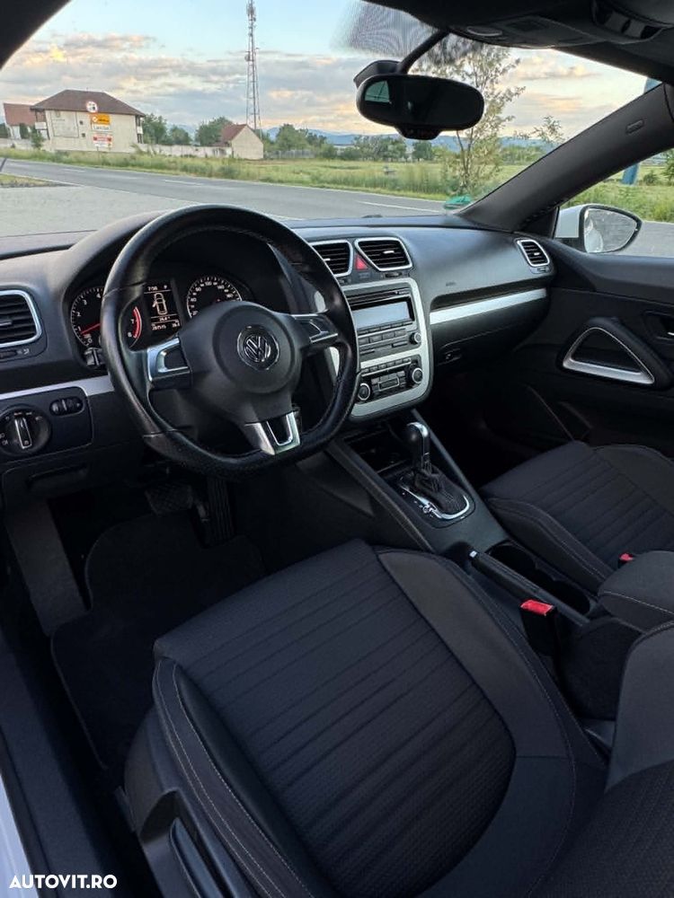 Volkswagen Scirocco 1.4 TSI DSG Edition - 8