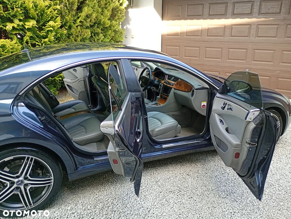 Mercedes-Benz CLS - 18