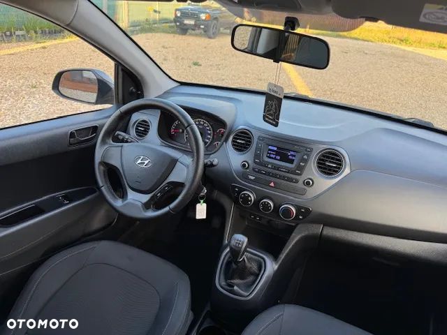 Hyundai i10 - 30