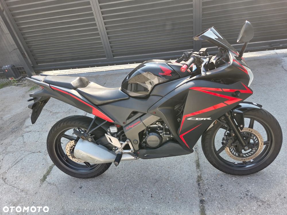 Honda CBR - 2