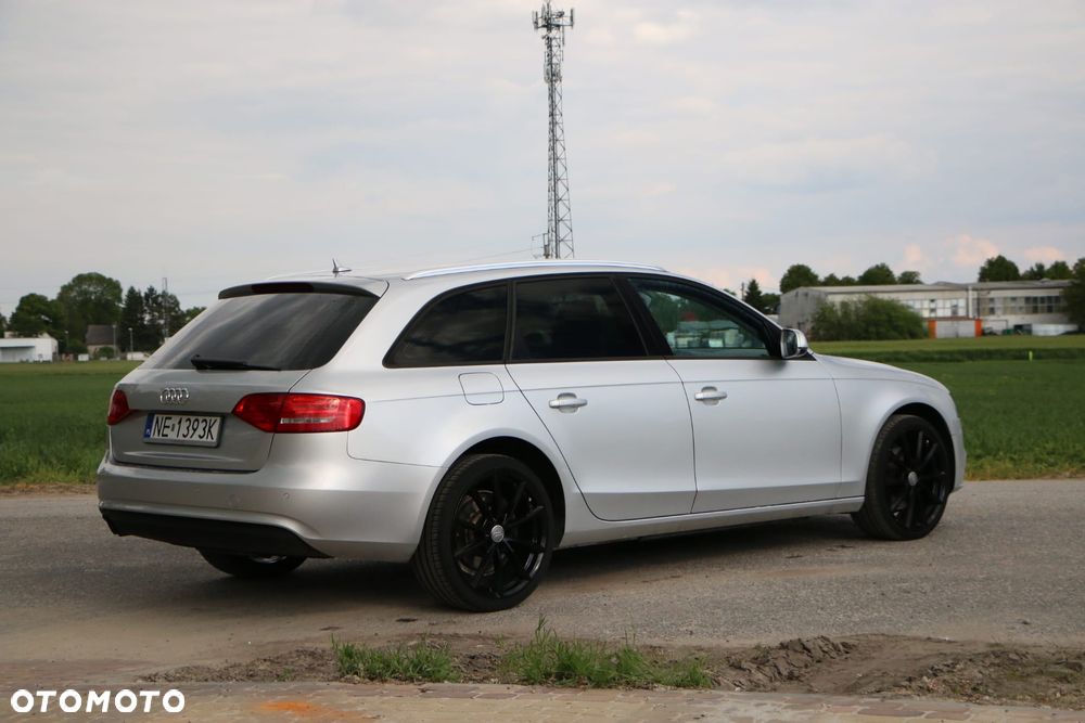 Audi A4 Avant 2.0 TDI - 7